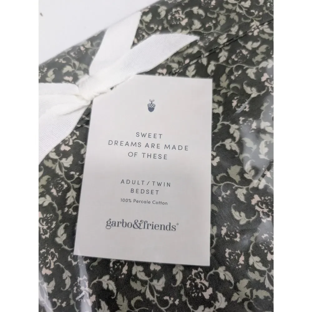 Garbo & Friends Adult/Twin 50cm x 60 cm Bedset & 2 Pillowcases - Floral Moss